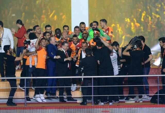 Son Dakika! Fatih Terim 5 Yıl Daha Galatasaray'da