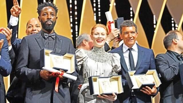 Cannes Film Festivali'nde Ödüller Sahiplerini Buldu! Altın Palmiye'yi 'Parasite' Filmi Kazandı