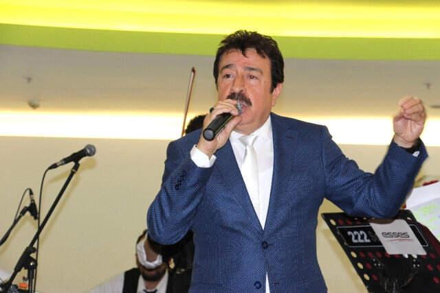 Ünlü Sanatçı Ahmet Selçuk İlkan'ın Kızları Lazer Epilasyonunda Yandı
