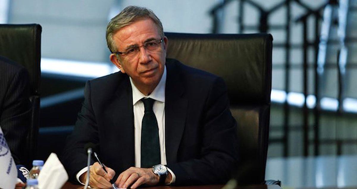 Mansur Yavaş'ın İmzaladığı Genelge ile Ankara Büyükşehir Belediyesinde 'Çakarlı Araç' Devri Sona Erdi