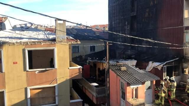 Son Dakika! İstanbul Fikirtepe'de Yangın: 2 Ölü