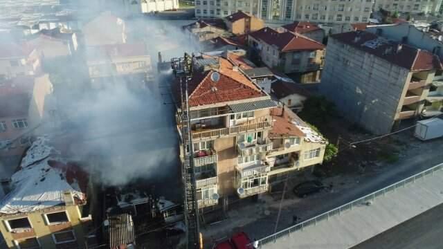 Son Dakika! İstanbul Fikirtepe'de Yangın: 2 Ölü