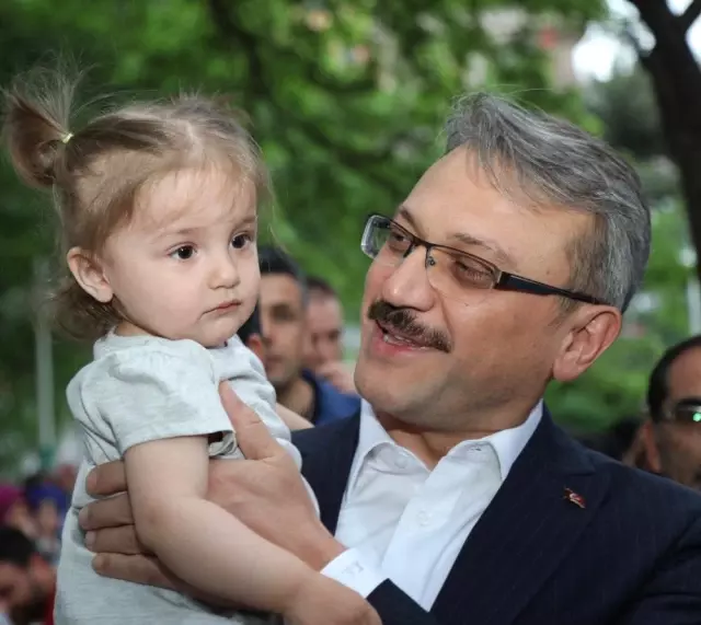 Vali Ekinci,