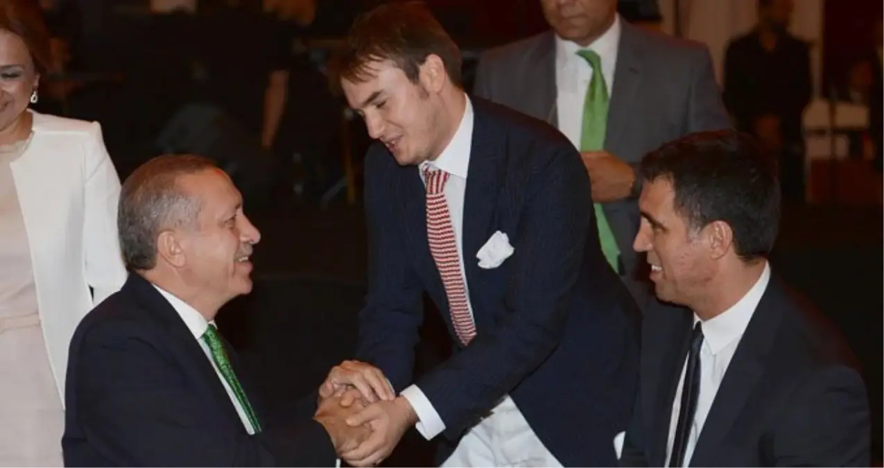 Bomba İddia: Mustafa Ceceli, Erdoğanın Davet Etmediği Yemeğe Zorla Girmeye Çalıştı