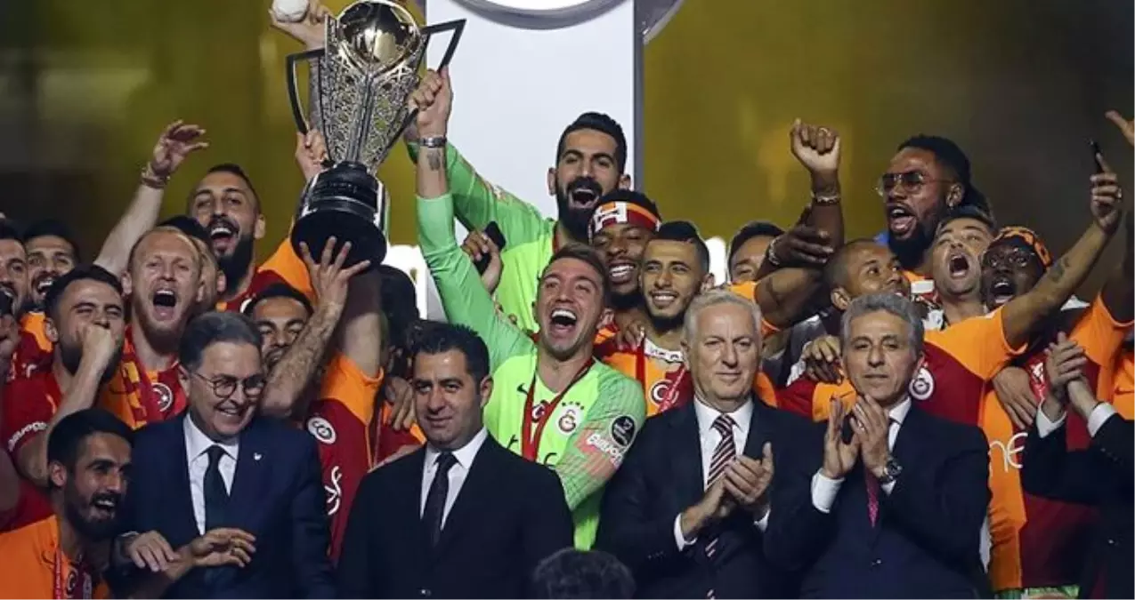 Galatasaray yayın gelirinde de zirvede! 212 milyon TL'yi kasasına koydu