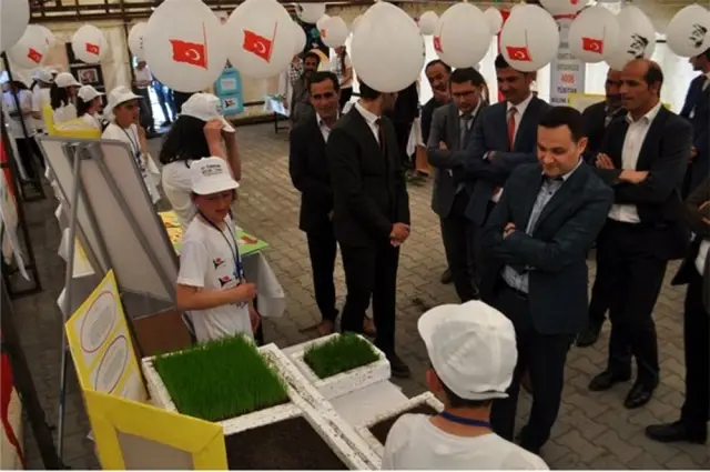 Arpaçay'da okulların bilim fuarları renkli görüntülere sahne oldu