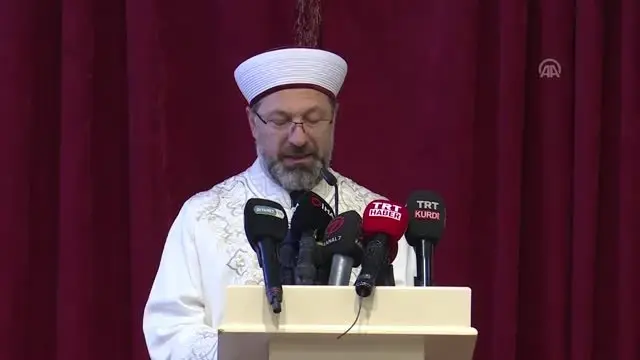 Erbaş: 'Yenikapı'da Enderun usulü teravih namazı kılacağız'