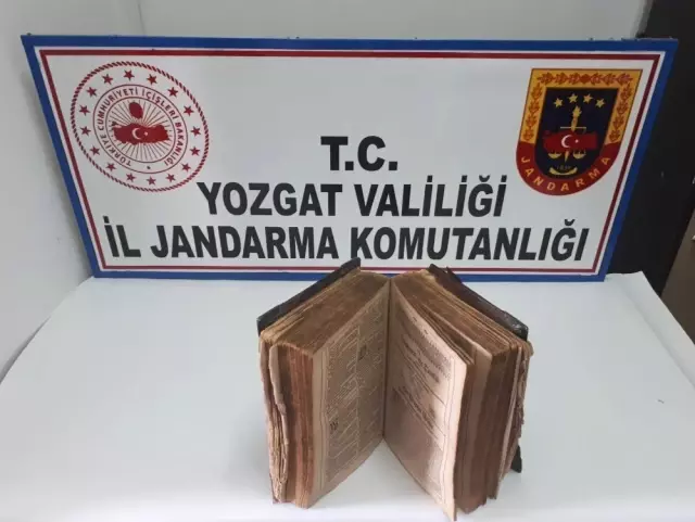 Jandarma ele geçirdi, matbaa ile basılan ilk eserlerden