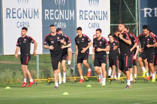 Şenol Güneş: Fransa'yı yenmek için her şeyi yapacağız