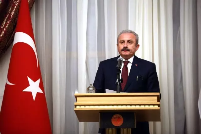 TBMM Başkanı Mustafa Şentop, gazetecilere iftar verdi