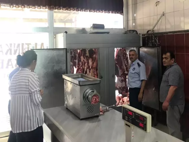 Bafra'da fırın ve kasaplarda denetim Bafra'da fırın ve kasaplarda denetim