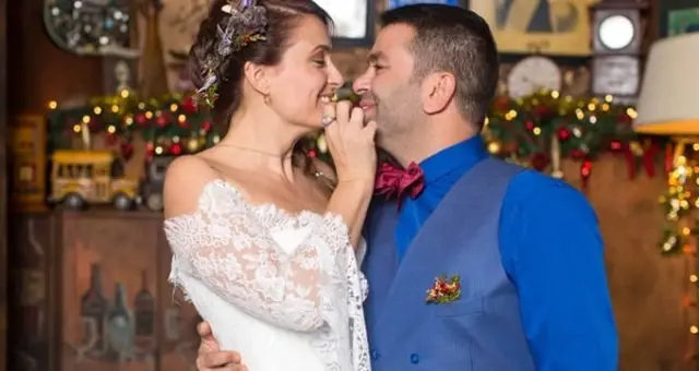 Ceyda Düvenci ve Bülent Şakrak çifti aşk tazeledi! Ceyda Düvenci ve Bülent Şakrak çifti aşk tazeledi!