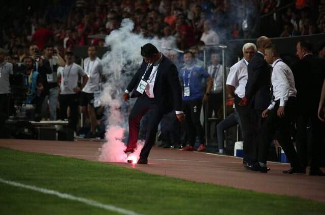 Hatayspor-Gazişehir Gaziantep maçında iki taraftar gözaltına alındı