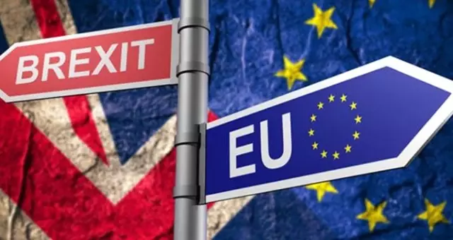 Brexit, Cameron'dan sonra May'i de yedi! İngiltere'de bilişim sektöründe açık artabilir