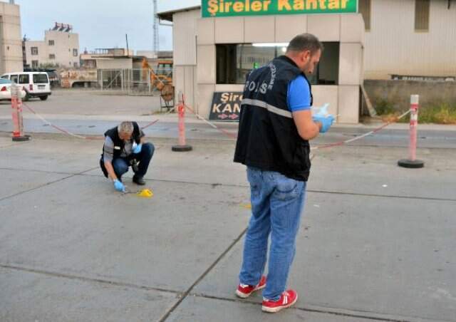 Cani koca, eşine arabayla çarptıktan sonra döverek, tabancayla bacağından yaraladı