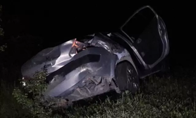 İstanbul'dan Samsun'a cenazeye giden aile kaza yaptı: 1 ölü, 5 yaralı İstanbul'dan Samsun'a cenazeye giden aile kaza yaptı: 1 ölü, 5 yaralı