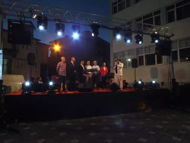 Pazaryeri'nde 3 bin kişilik iftar Pazaryeri'nde 3 bin kişilik iftar