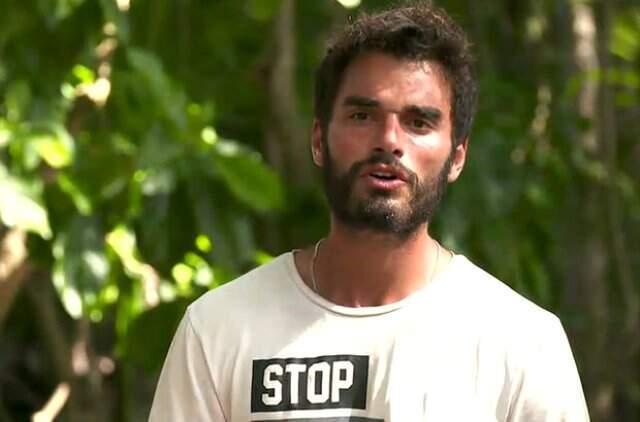 Survivor Atakan, adada Okay ile yaşadığı tartışmanın detaylarını anlattı