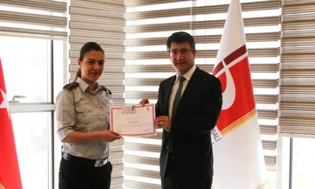Üniversite personelleri ilk yardım eğitimlerini tamamladı
