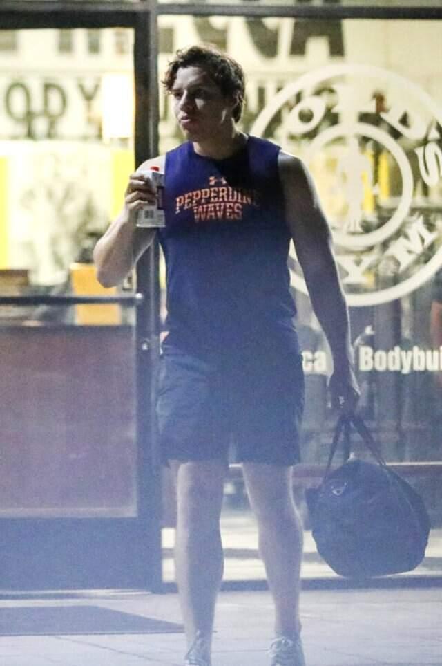 Arnold Schwarzenegger'in tek gecelik kaçamağından dünyaya gelen oğlu, görenleri şaşırttı