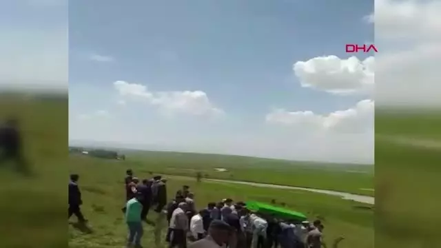 ERZURUM Cansız bedeni bulunan küçük Furkan'ın dedesi, kalp krizinden öldü ERZURUM Cansız bedeni bulunan küçük Furkan'ın dedesi, kalp krizinden öldü
