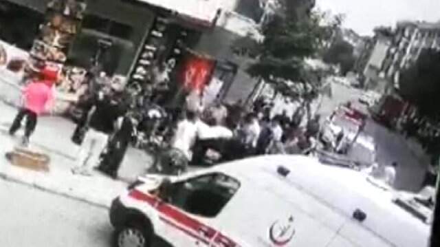 Sancaktepe'de 'Sigara kalmadı' kavgası: 2 yaralı