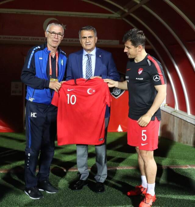 Türkiye 2-0 Özbekistan maçı başladı / Canlı anlatım