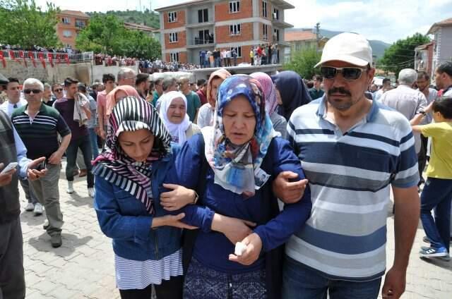 Türkiye şehitlerini uğurladı
