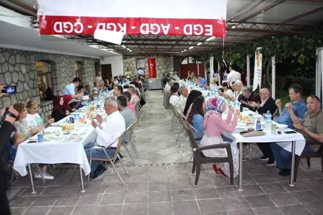 ZGC geleneksel iftar programıyla gazetecileri ağırladı