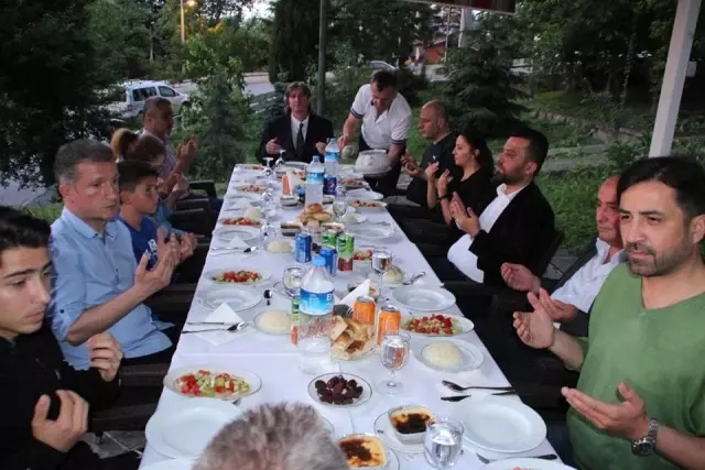 ZGC geleneksel iftar programıyla gazetecileri ağırladı
