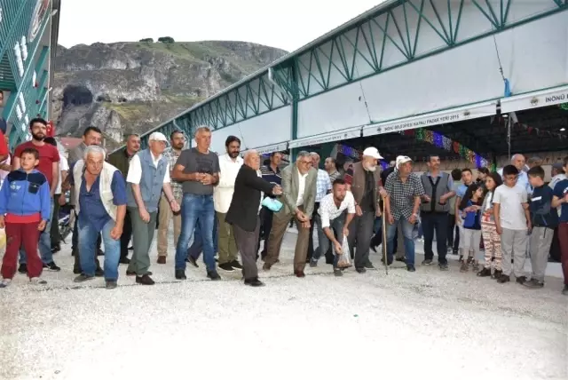 Başkan Bozkurt iftarda ilçe sakinleriyle bir araya geldi Başkan Bozkurt iftarda ilçe sakinleriyle bir araya geldi