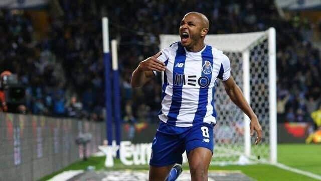 Brahimi'nin istekleri Galatasaray'ı şoke etti