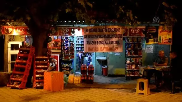 Hayırseverler 'veresiye defteri' satın aldı