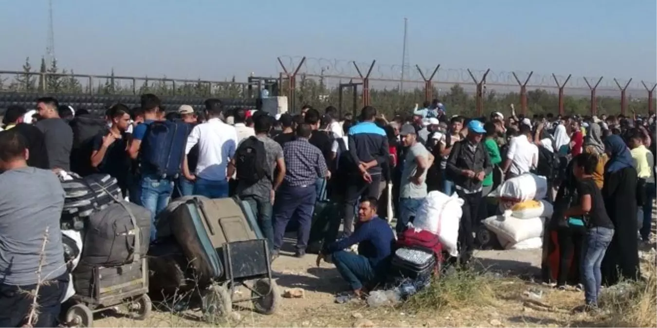 İçişleri Bakanlığı ülkesine dönen Suriyeli sayısını açıkladı