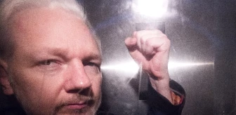 İsveç Mahkemesi Assange'ı tutuklama talebini reddetti