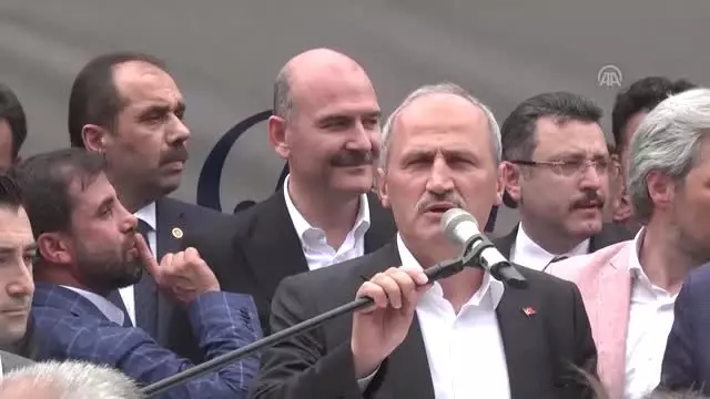 Bakan Turhan: 'Bizi yıldırmak isteyenlere fırsat vermeyeceğiz' Bakan Turhan: 'Bizi yıldırmak isteyenlere fırsat vermeyeceğiz'