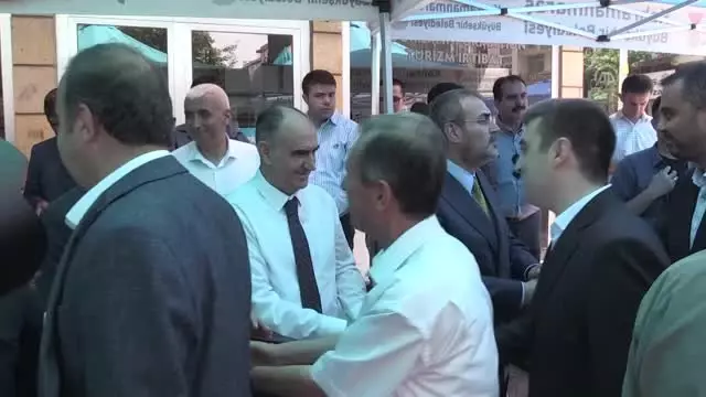 Mahir Ünal: 'Ortak canlı yayın, bayramdan sonra' Mahir Ünal: 'Ortak canlı yayın, bayramdan sonra'