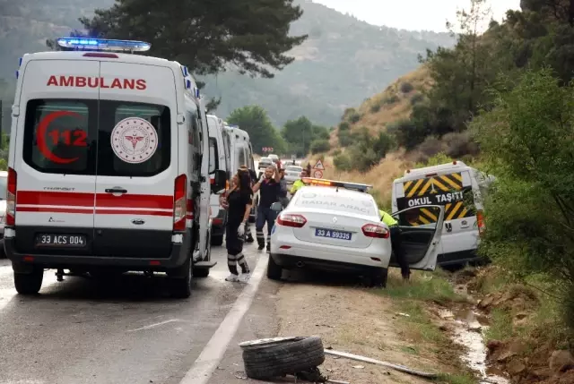 Mersin'de trafik kazası: 10 yaralı