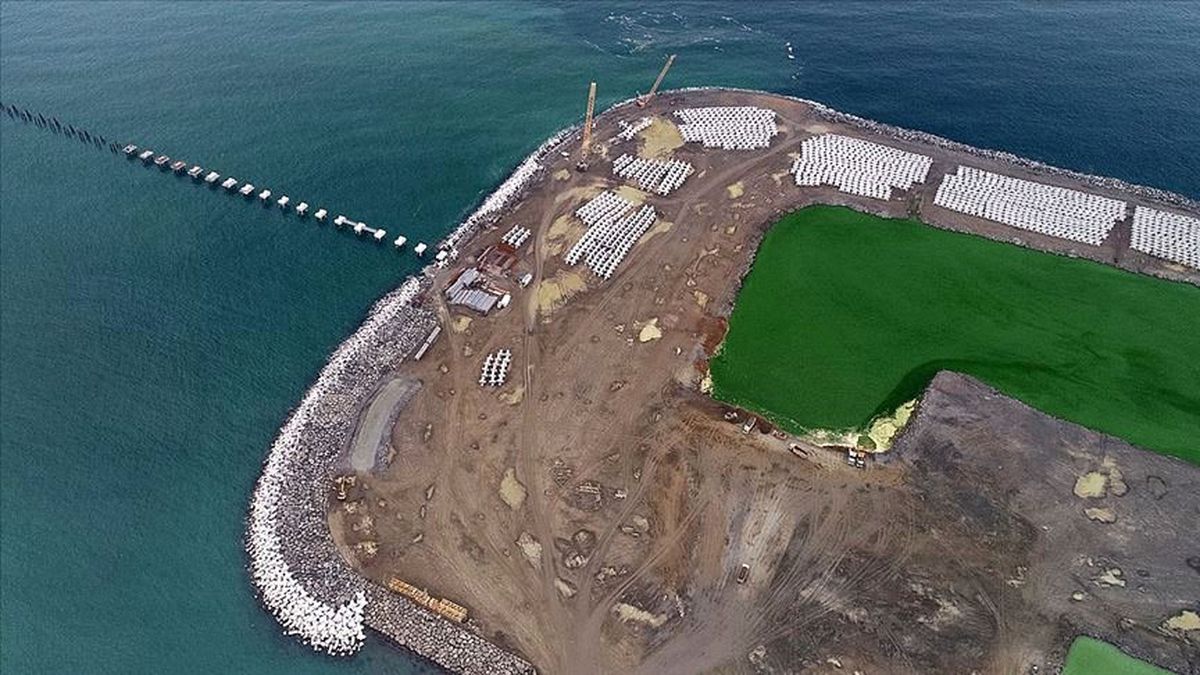 Ulaştırma ve Altyapı Bakanı, Rize-Artvin Havalimanı'nın 2020 yılı sonunda hizmete alınmasının planlandığını duyurdu