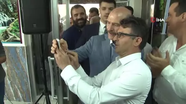 İçişleri Bakanı Süleyman Soylu Arnavutköy'de Trabzonlu hemşehrileriyle buluştu İçişleri Bakanı Süleyman Soylu Arnavutköy'de Trabzonlu hemşehrileriyle buluştu