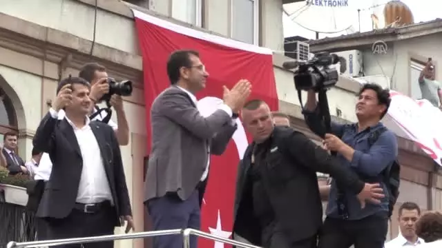 İmamoğlu bayramlaşma törenine katıldı