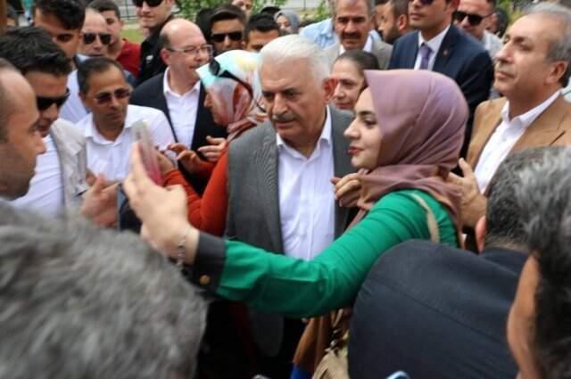 Binali Yıldırım'ın PKK telaffuzu sosyal medyada gündem oldu!