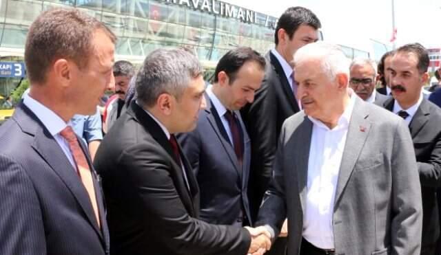 Binali Yıldırım'ın PKK telaffuzu sosyal medyada gündem oldu!