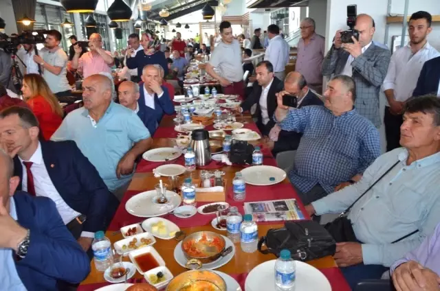 Kurtulmuş: 'AK Parti'ye karşı kızgınlığın bedeli, CHP'nin adayını o koltuğa oturtmak değildir' Kurtulmuş: 'AK Parti'ye karşı kızgınlığın bedeli, CHP'nin adayını o koltuğa oturtmak değildir'
