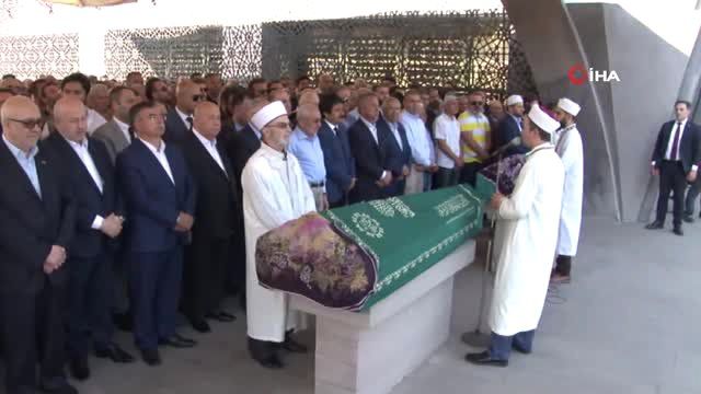 pelit pastaneleri nin sahibinin esi afife ayan son yolculuguna ugurlandi