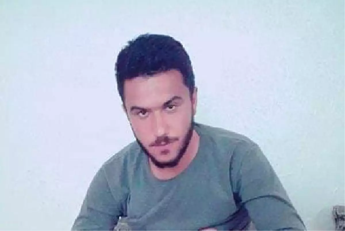 Temizlediği biçerdövere kapılan genç öldü