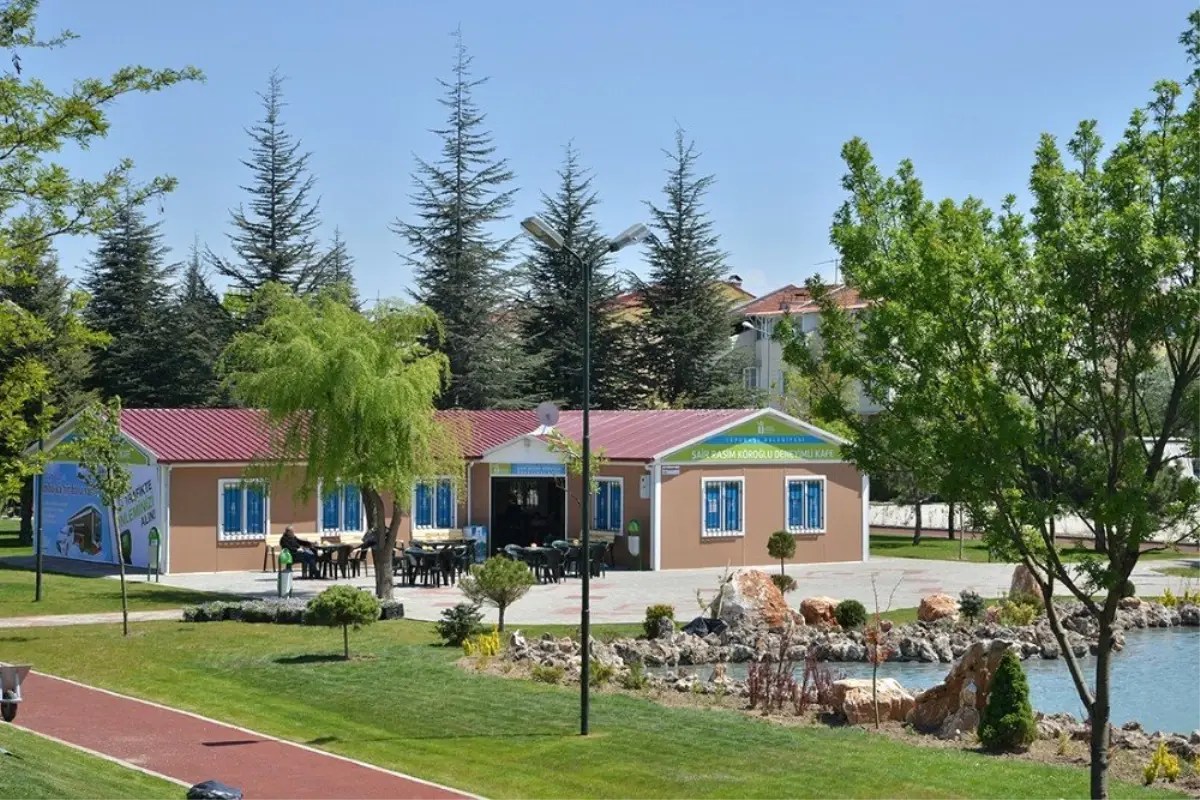 Tepebaşı'nda Deneyimli kafeler sosyalleşmenin adresi oldu