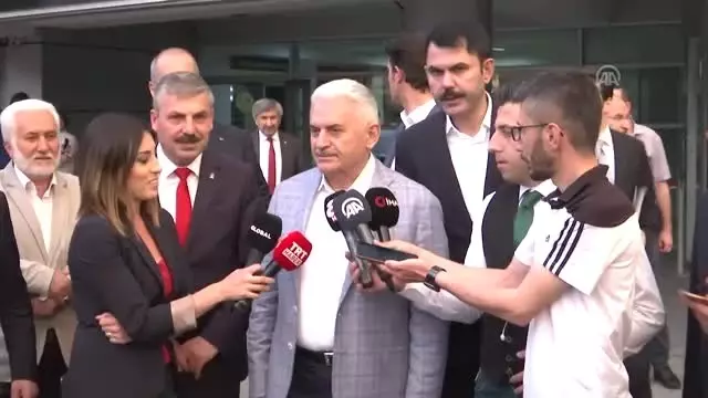 Binali Yıldırım, İmamoğlu ile yapacakları ortak yayın için hangi sunucuyu tercih ettiğini açıkladı! Binali Yıldırım, İmamoğlu ile yapacakları ortak yayın için hangi sunucuyu tercih ettiğini açıkladı!