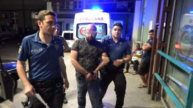 Eskort sitesinden tanıştığı kişiyi, transseksüel olduğunu öğrenince dövdü