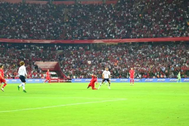 2020 UEFA Avrupa Futbol Şampiyonası Elemeleri: Türkiye: 2 - Fransa: 0 (İlk yarı)